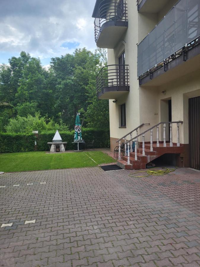 Apartamento Apartament Przy Bloniach Cracovia Exterior foto